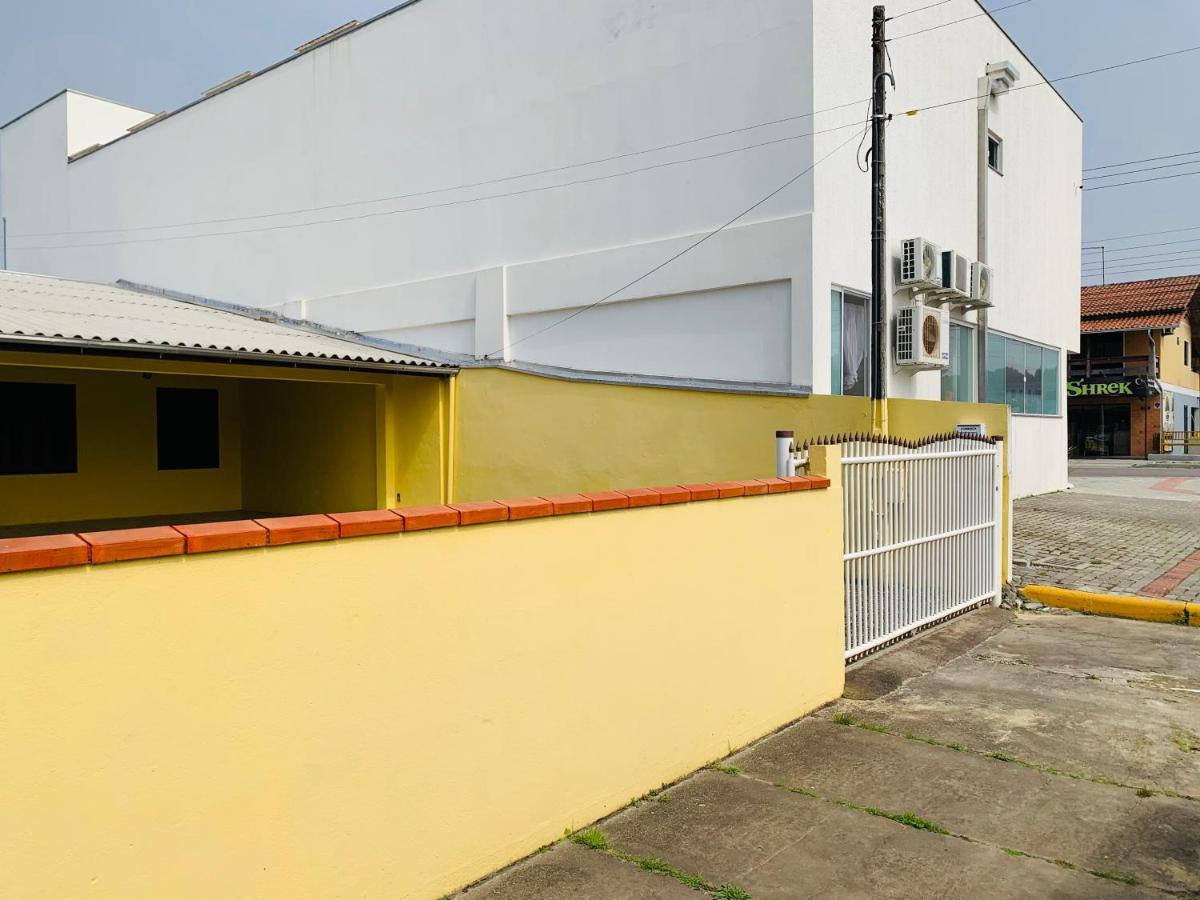 Rosemar Park House - A 400m Do Beto Carrero World Penha (Santa Catarina)